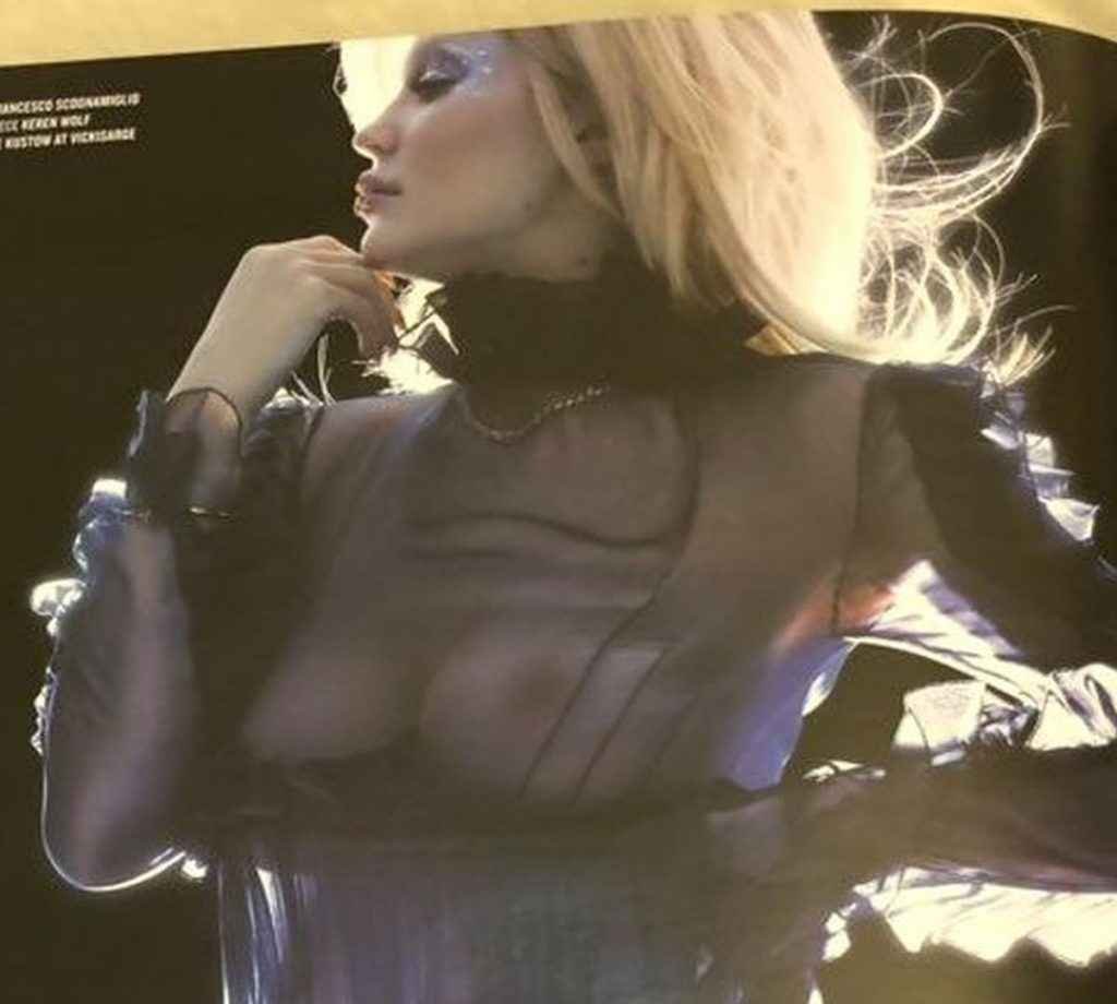 Kylie Jenner nue dans V Magazine, la suite