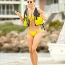 Rachel McCord en bikini à Marina Del Rey