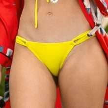 Rachel McCord en bikini à Marina Del Rey