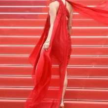 Alessandra Ambrosio au 72eme Festival de Cannes