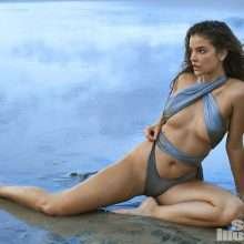 Barbara Palvin nue pour Sports Illustrated
