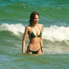 Yasmin Wijnaldum en bikini à Miami Beach