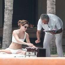 Emma Watson en bikini à Cabo San Lucas