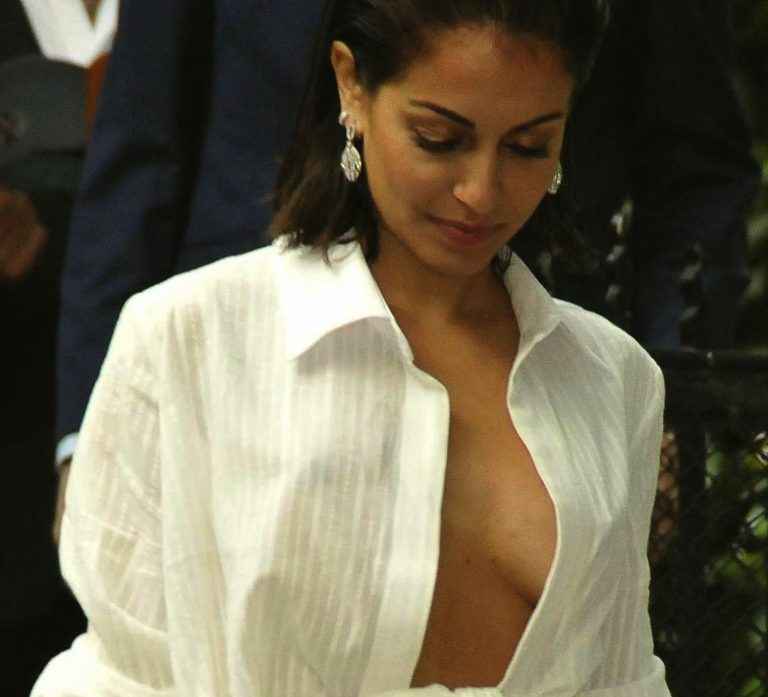 Hiba Abouk exhibe son décolleté à Madrid