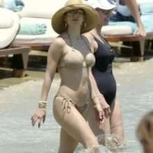 Katharine McPhee en bikini à Mykonos