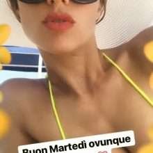 Michelle Hunziker en bikini à Forte Dei Marmi