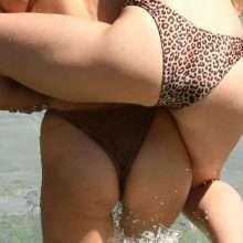 Bella et Gigi Hadid super chaude sur une plage de Mykonos