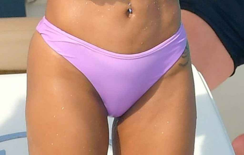 Christina Milian en bikini en France