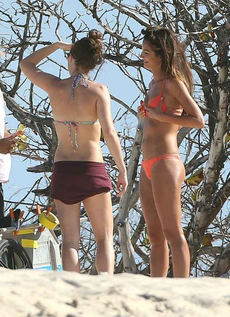 Lily Aldridge en bikini