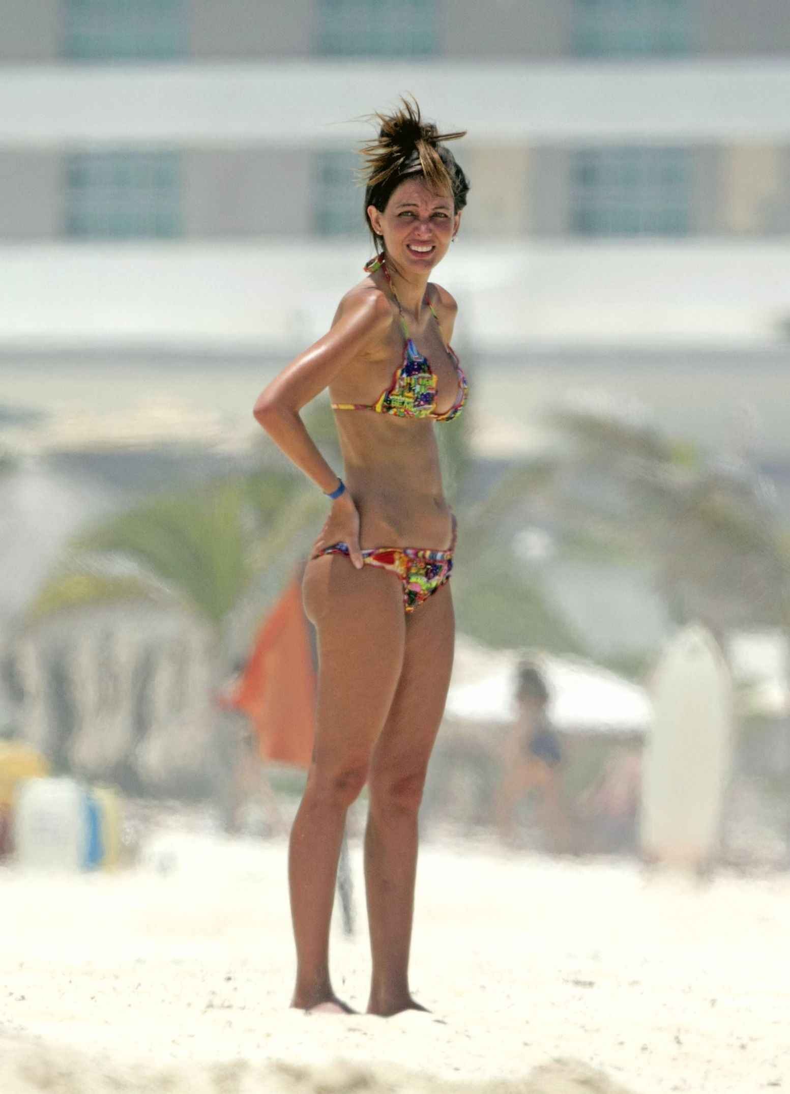 Patricia Zavala en bikini au Mexique