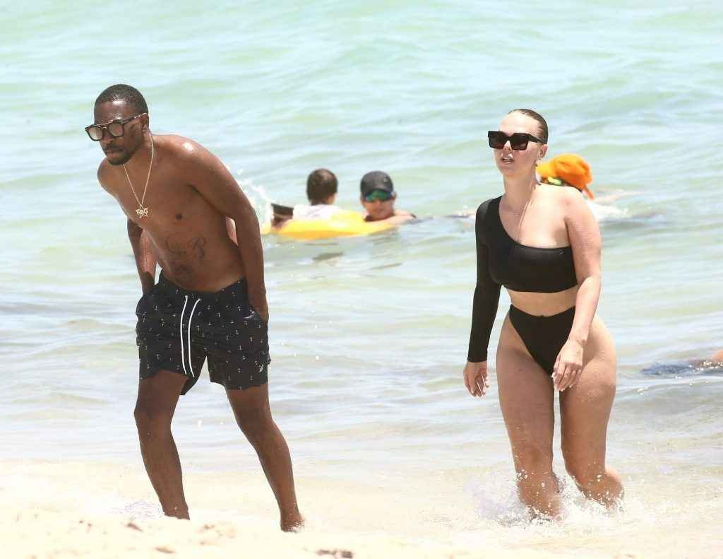 Bianca Elouise en bikini à Miami