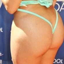 Christiana Cinn à moitié nue à Las Vegas