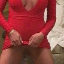 Danielle Lloyd nue, fellation et masturbation, les photos intimes