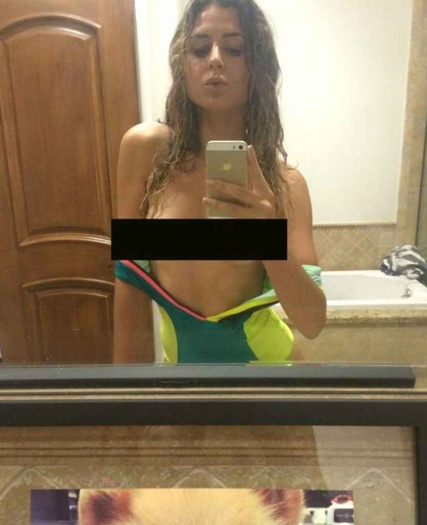 Anastasia Ashley nue, les photos intimes