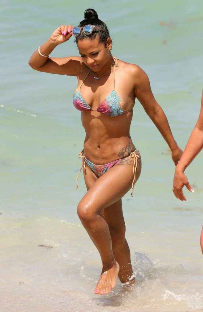 Christina Milian en bikini à Miami