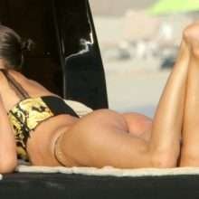 Irina Shayk en bikini à Formentera