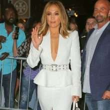 Jennifer Lopez sexy à New-York