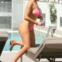 Chloe Ferry en bikini à Dubaï