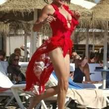 Lizzie Cundy en maillot de bain à Marbella