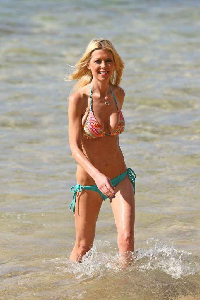 Tara Reid en bikini à Hawaii