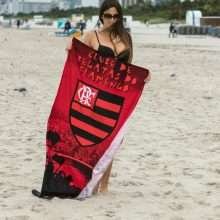 Claudia Romani en bikini à South Beach