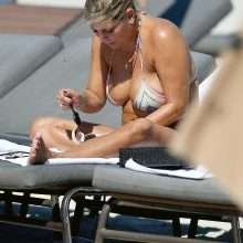 Claudine de Niro en bikini à Miami
