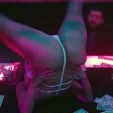 Jennifer Lopez super sexy en string dans sa dernière vidéo