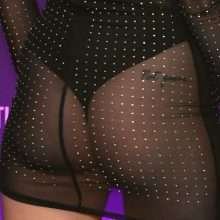 Lottie Moss exhibe ses fesses chez PrettyLittleThing Little Mix
