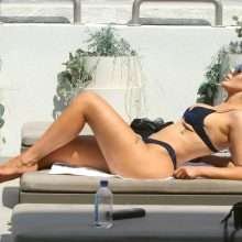 Chloe Ferry en bikini à Dubaï