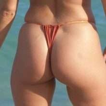 Khloe Terae dans un mini bikini à Miami