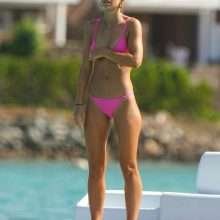 Vogue Williams en bikini