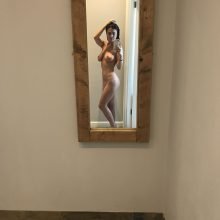 Kelly Hall nue, les photos intimes