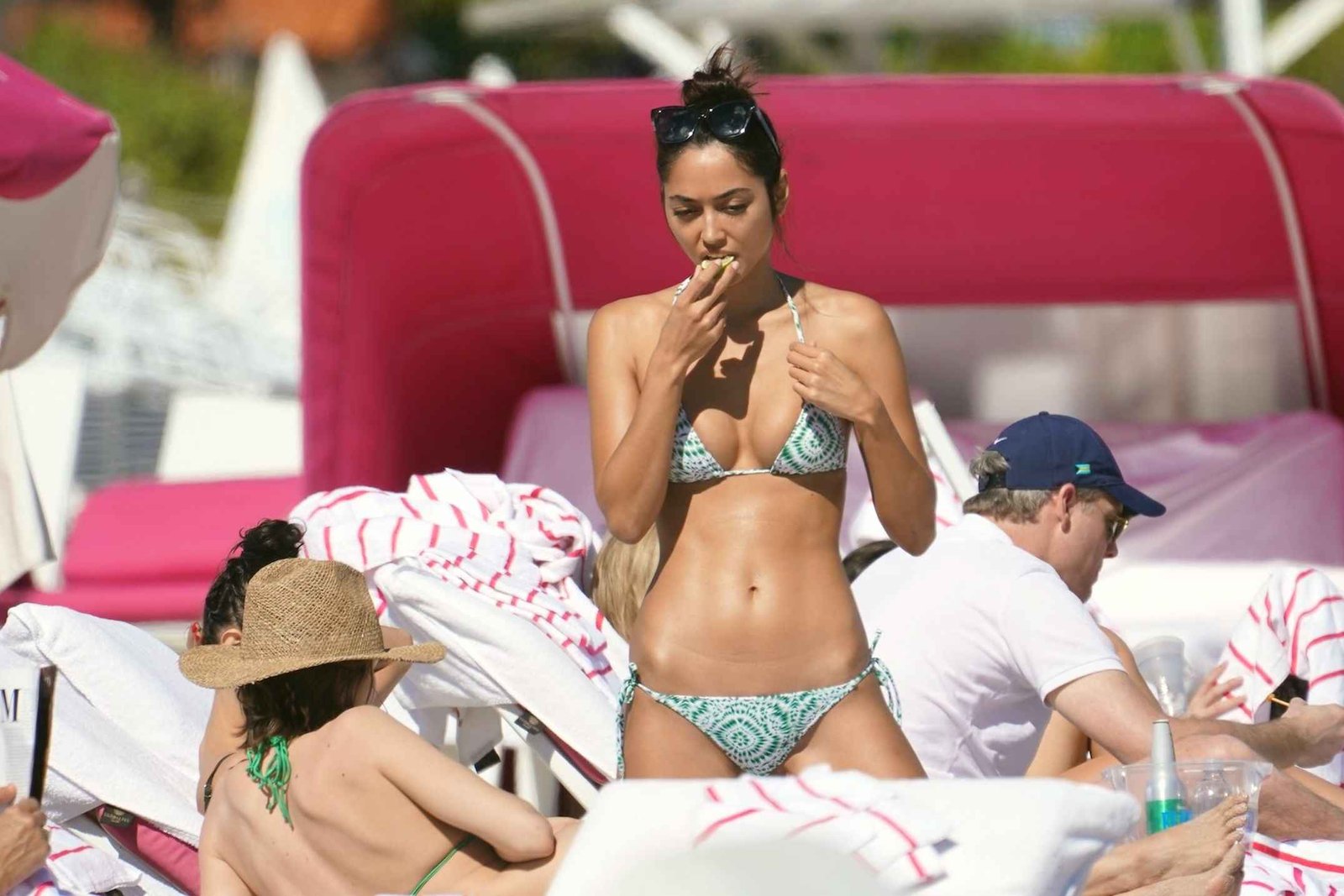 Ambra Gutierez en bikini à Miami