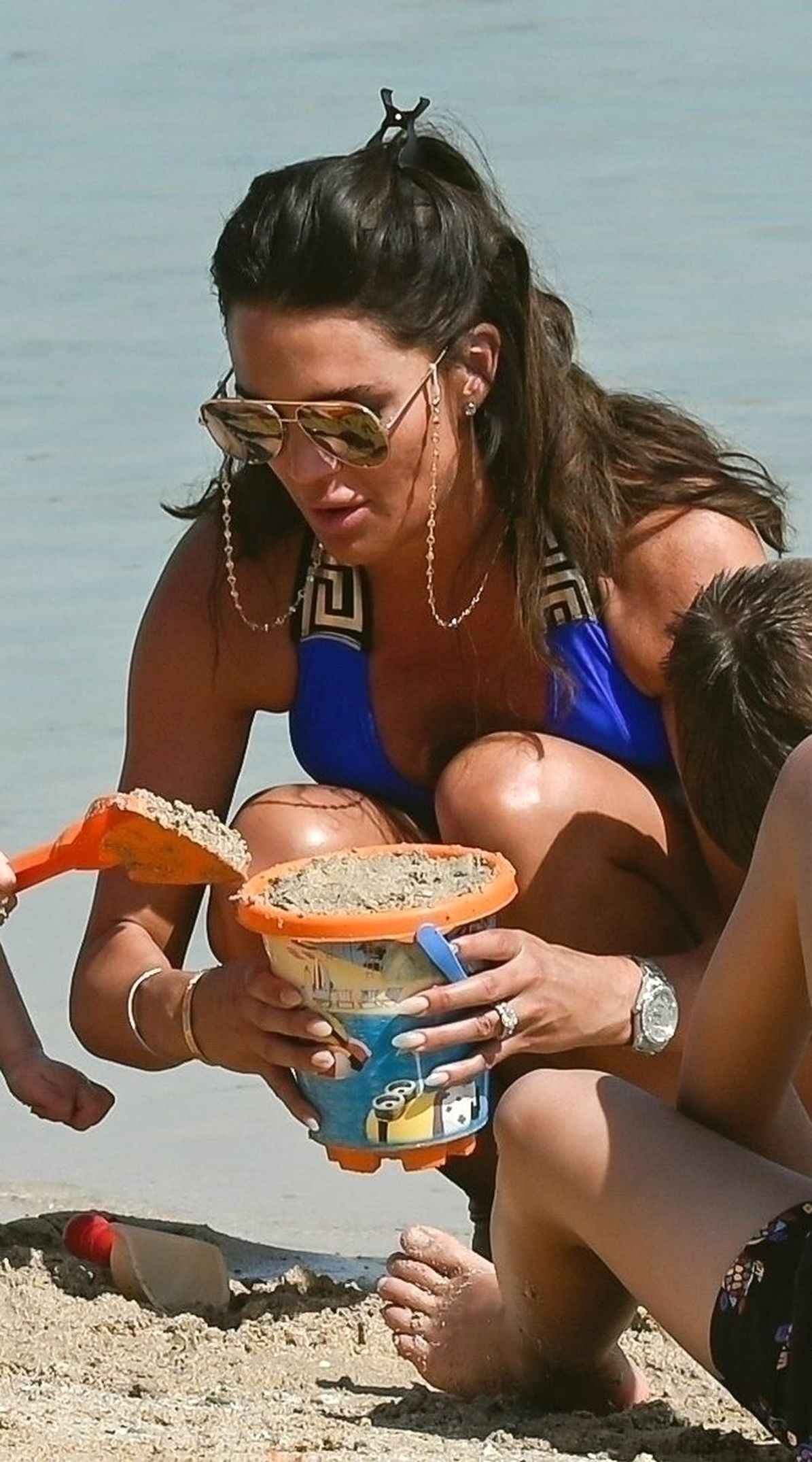 Danielle Lloyd en bikini à Dubaï