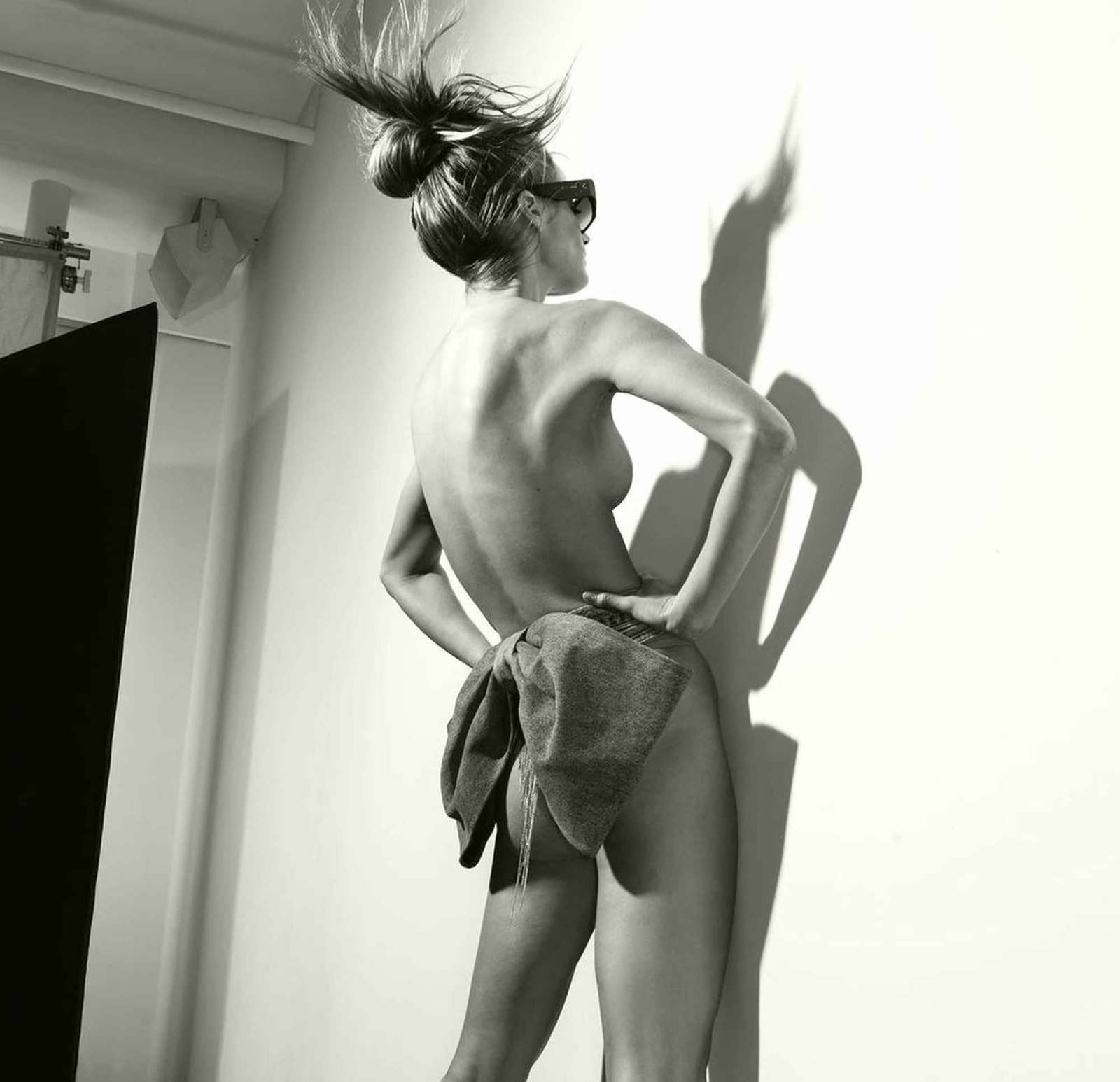 Kate Bock nue dans Maxim