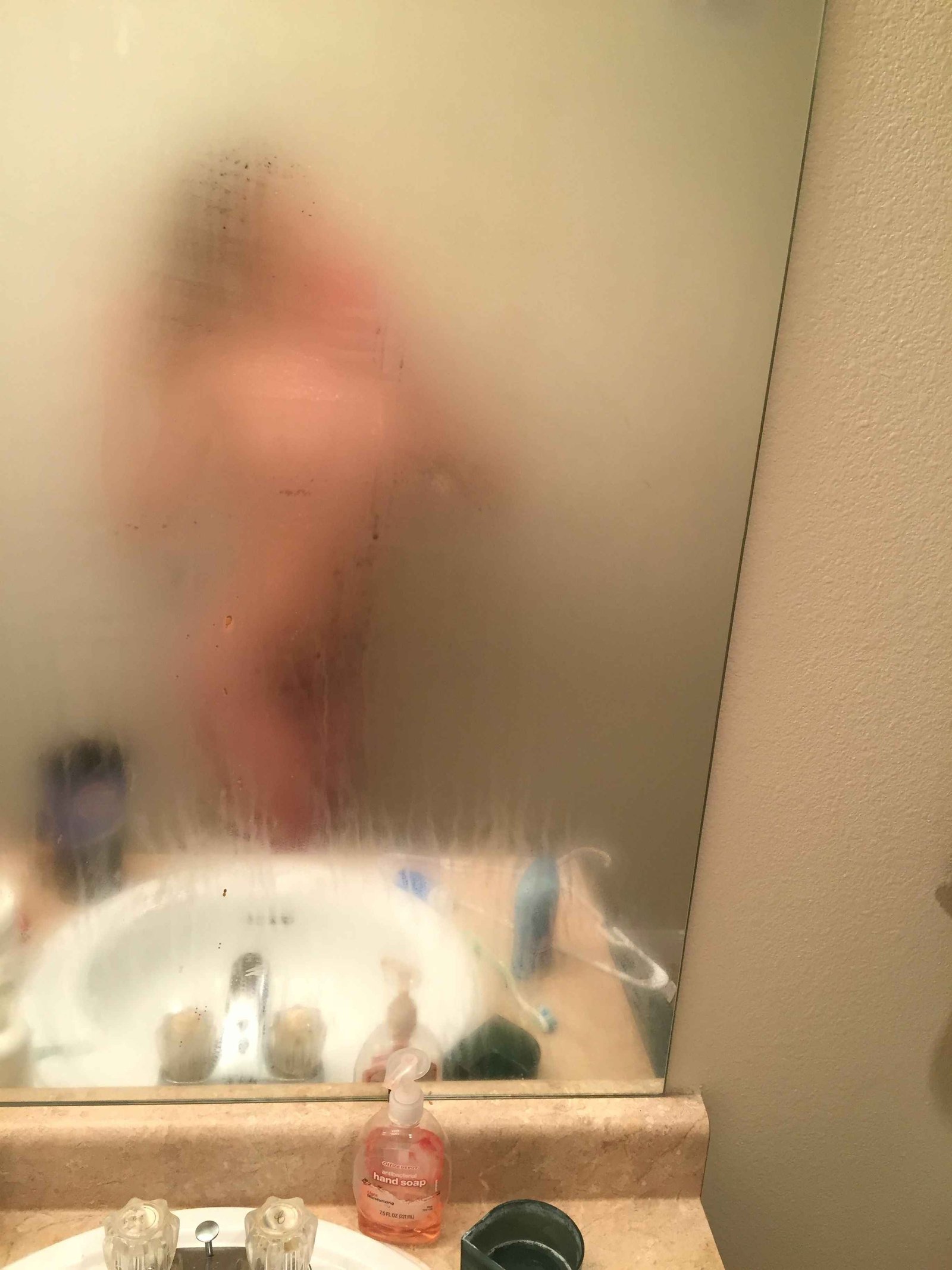 Krystal Gable nue, les photos intimes