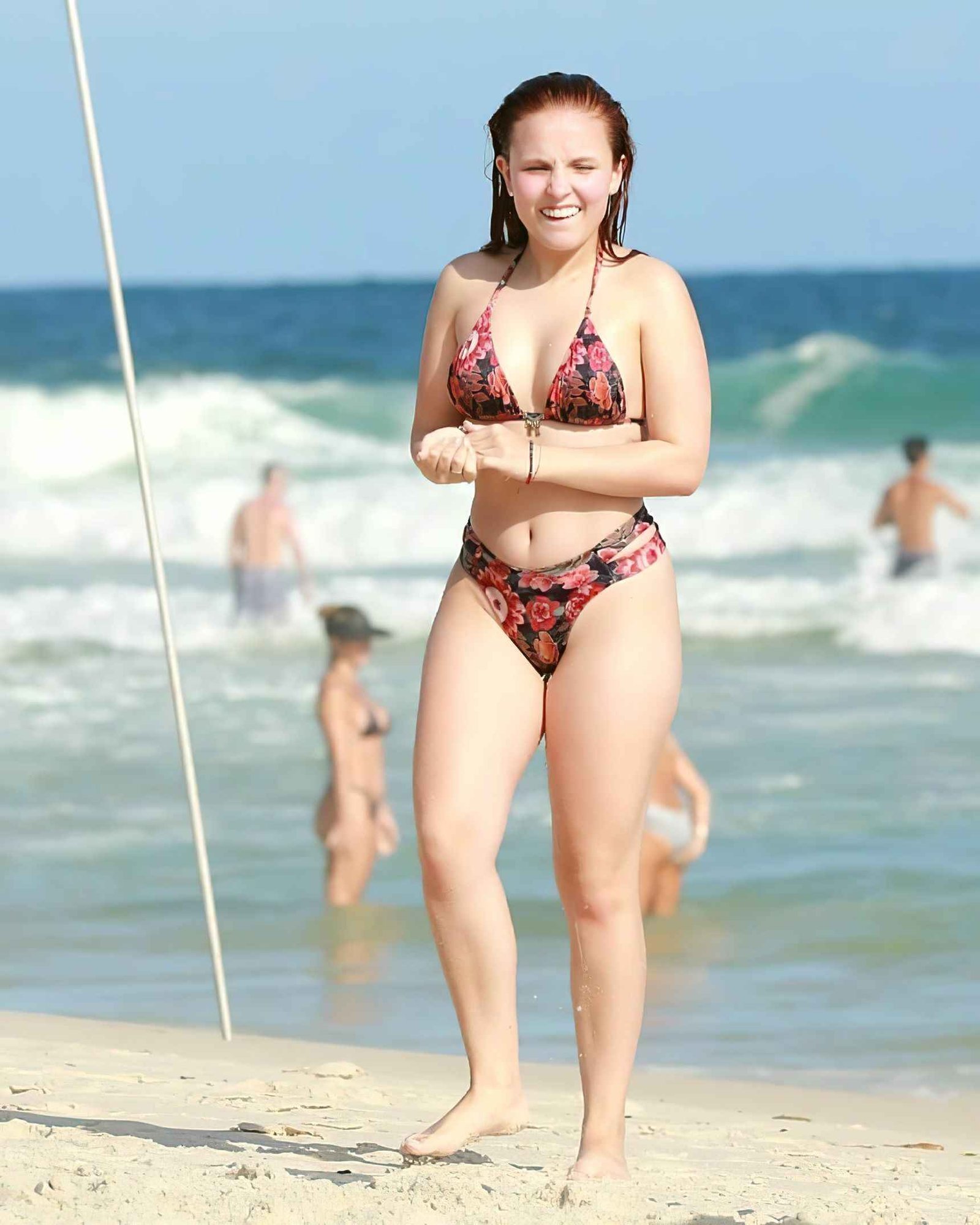 Larissa Manoela en bikini à Rio