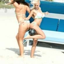 Claudia Romani et Jessica Edstrom en bikini
