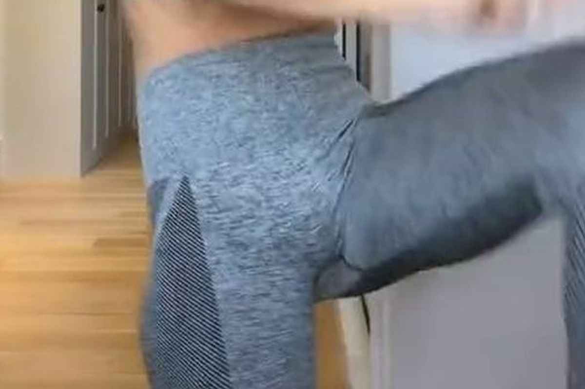 Jessica Alba sexy en leggings