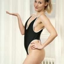 Nicole Bernadocchi en maillot de bain