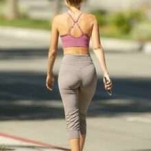 Hayley Roberts Hasselhoff sexy en Leggings
