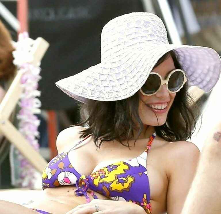 Jessica Pare en bikini