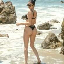 Nicole Williams en bikini