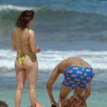 Vanessa White en bikini
