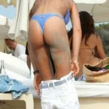 Alessia Tedeschi en bikini à Ibiza