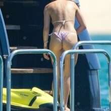 Bella Thorne en bikini à Cabo