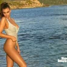 Olivia Brower sexy pour Sports Illustrated