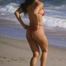 Suelyn Medeiros en bikini à Malibu