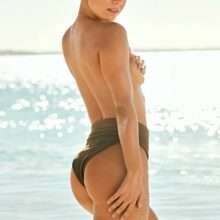 Christie Valdisseri sexy pour Sports Illustrated