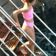 Emma Watson en bikini à Positano